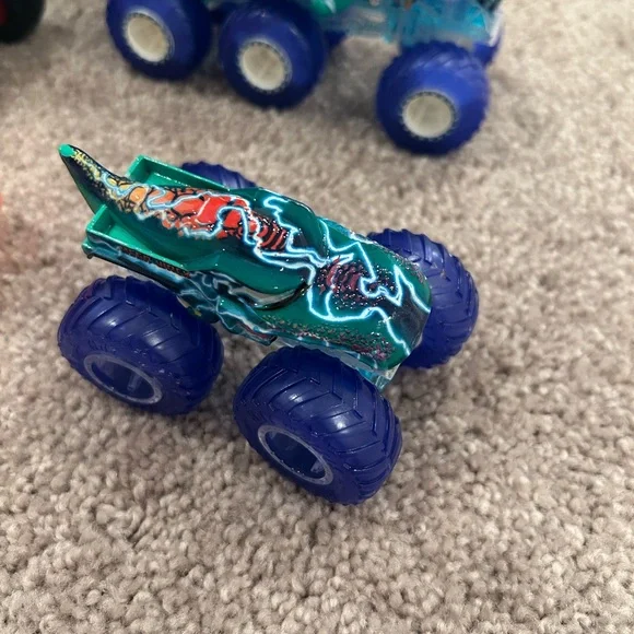 Monster Jam Kids Toy Truck Set - Multicolor - Picture 4 of 9